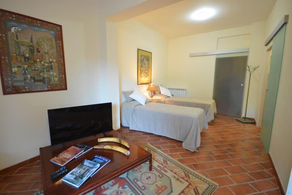 Apartment In Luxuryproperty Privatepool Garden Bbq Airc X8 Castelnuovo Di Porto ภายนอก รูปภาพ