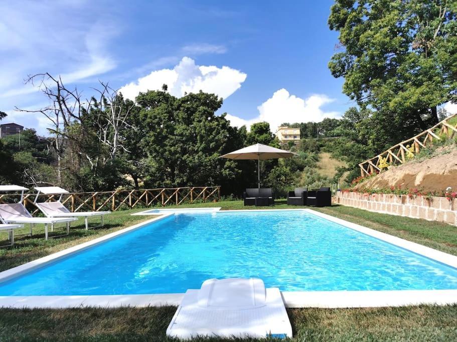 Apartment In Luxuryproperty Privatepool Garden Bbq Airc X8 Castelnuovo Di Porto ภายนอก รูปภาพ